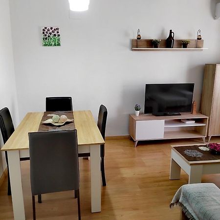 Apartamento Padial เนร์คา ภายนอก รูปภาพ