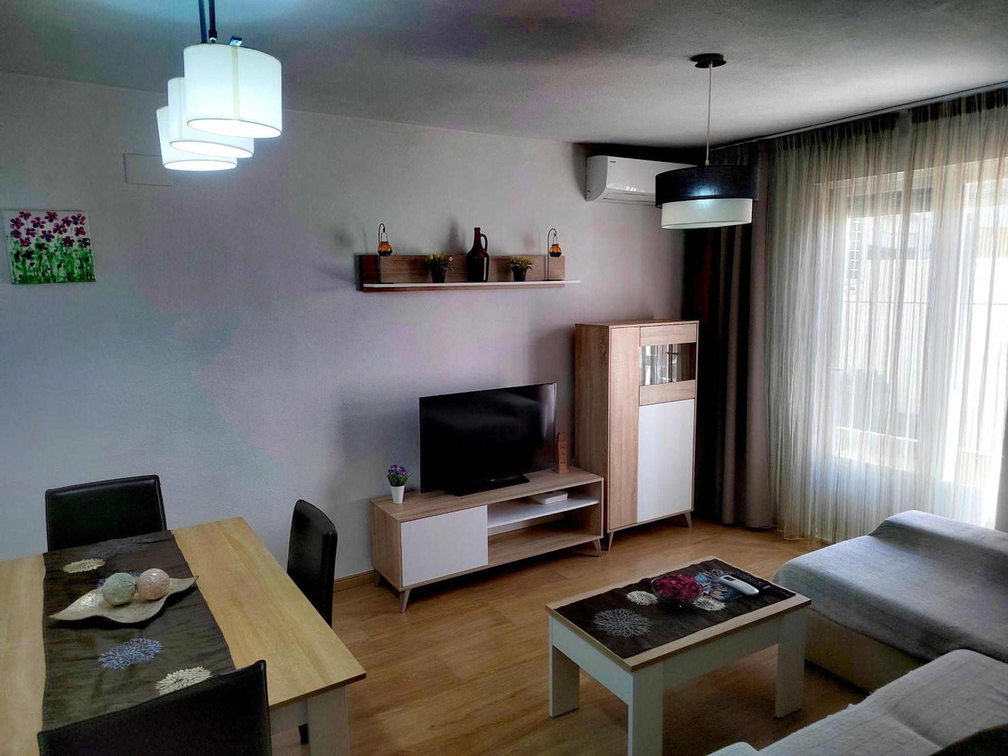 Apartamento Padial เนร์คา ภายนอก รูปภาพ